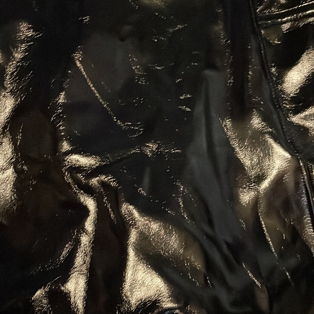 EUC Spanx Patent Leather Leggings - Picture 3 of 4